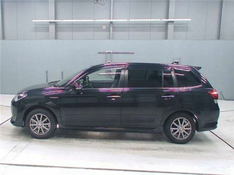 COROLLA FIELDER-3