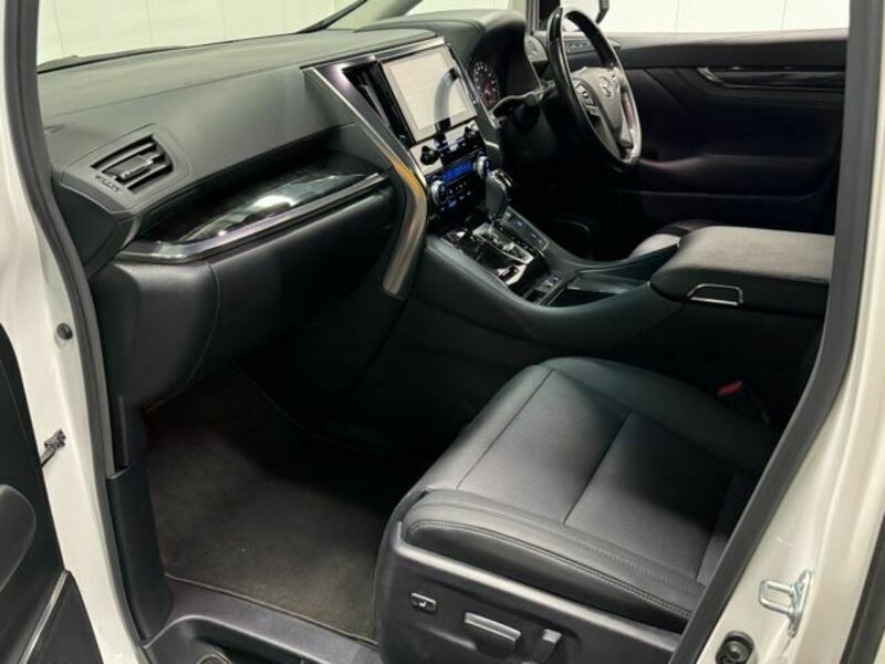 ALPHARD-43