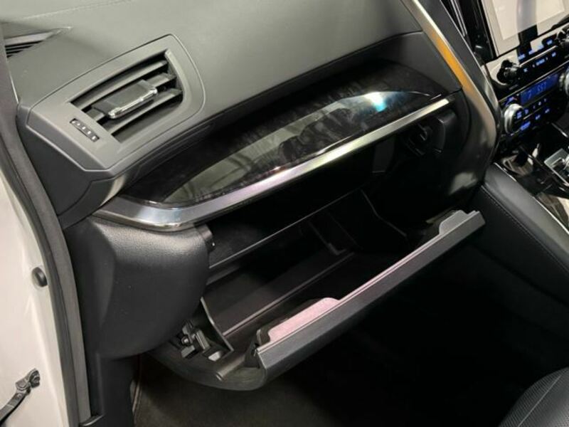 ALPHARD-44