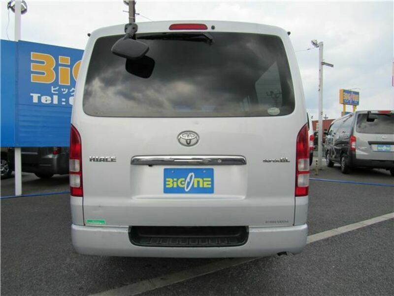 HIACE VAN