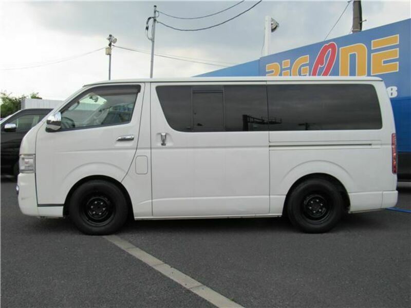 HIACE
