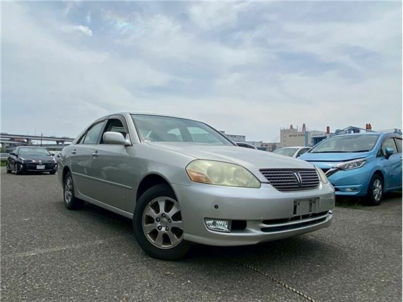TOYOTA MARK II