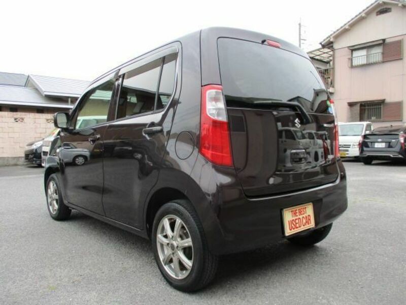 WAGON R