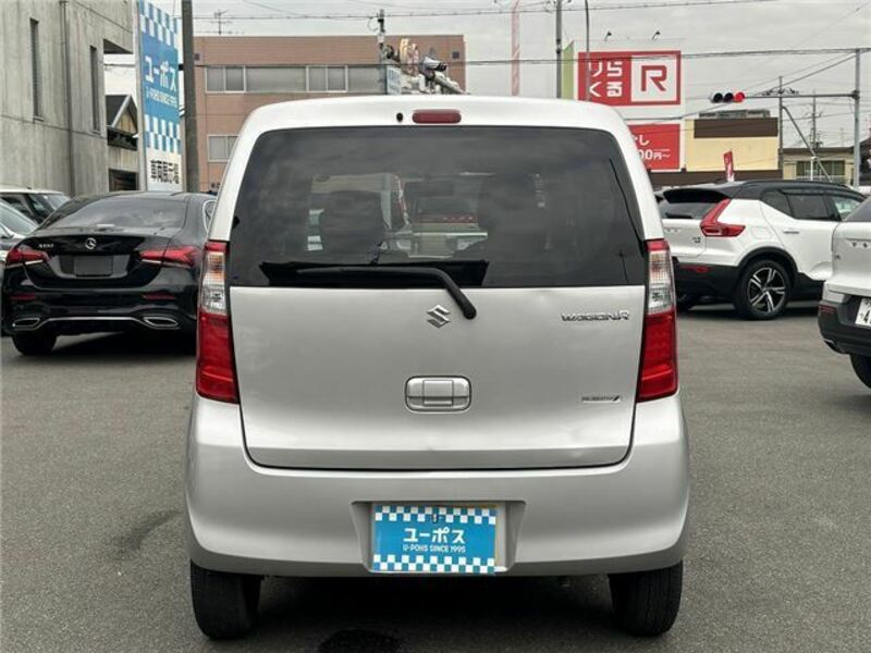 WAGON R