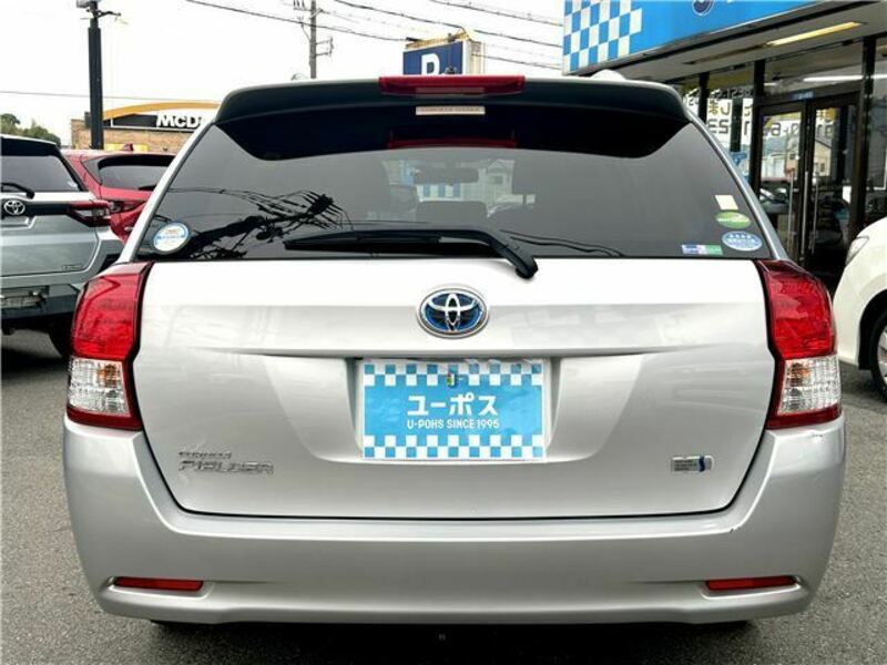 COROLLA FIELDER