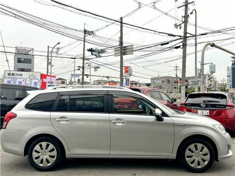 COROLLA FIELDER