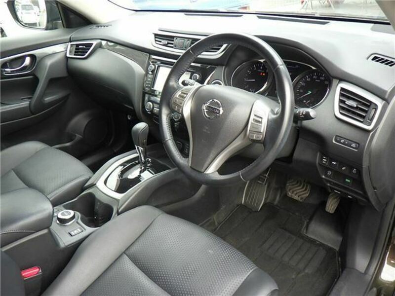X-TRAIL-4