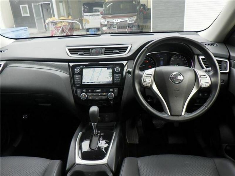 X-TRAIL-6