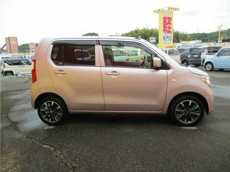 WAGON R