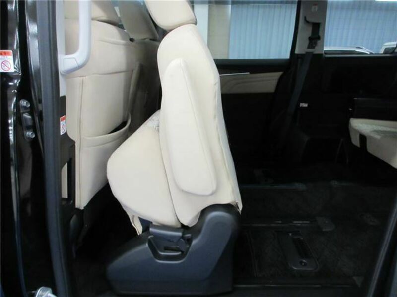 DELICA D5
