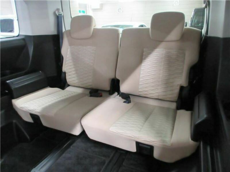 DELICA D5