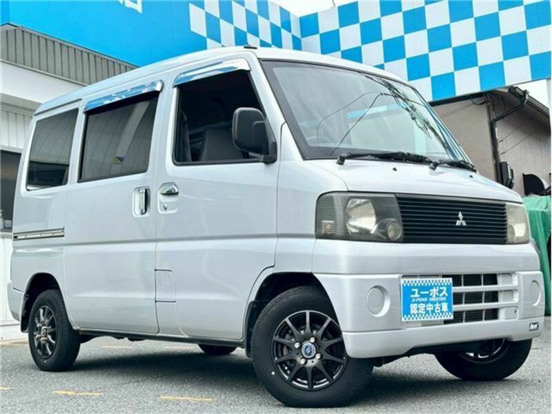 MINICAB VAN