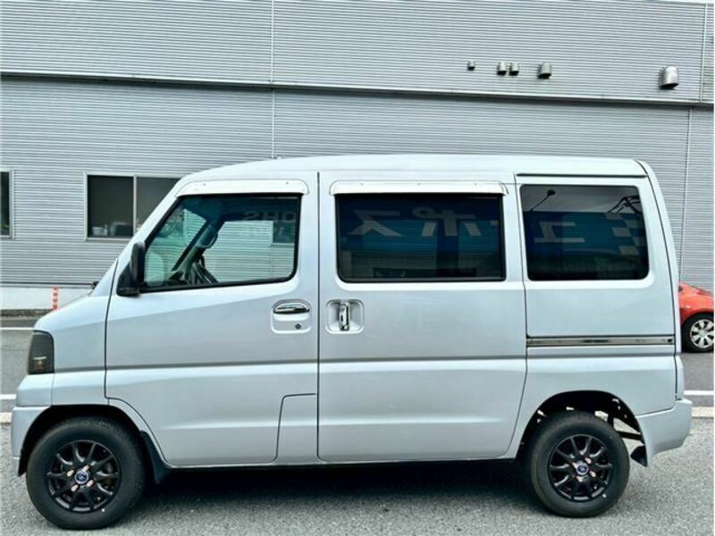 MINICAB VAN