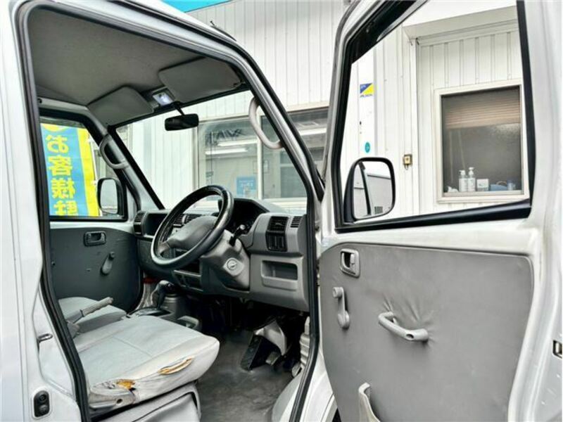 MINICAB VAN
