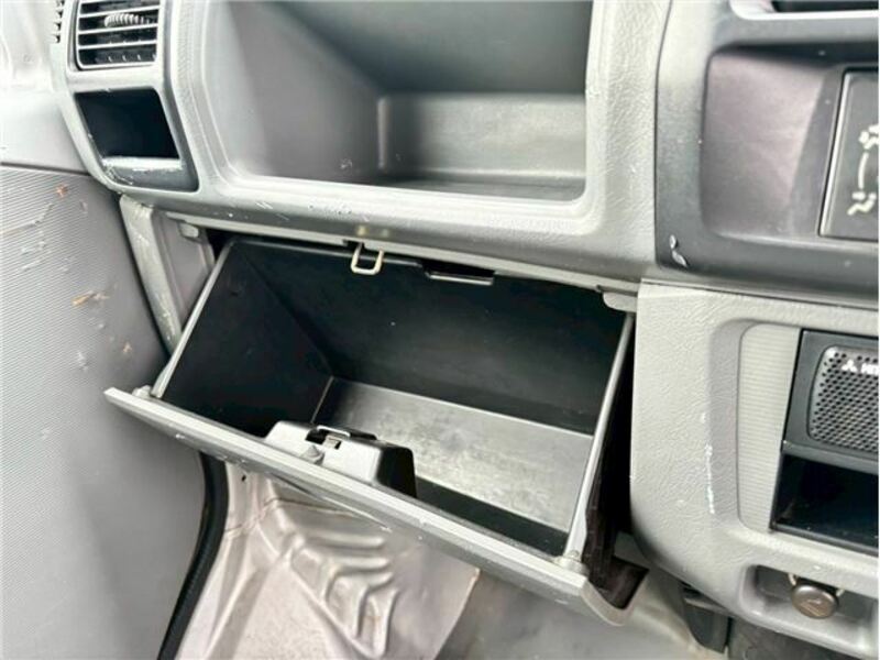 MINICAB VAN