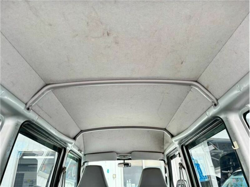 MINICAB VAN