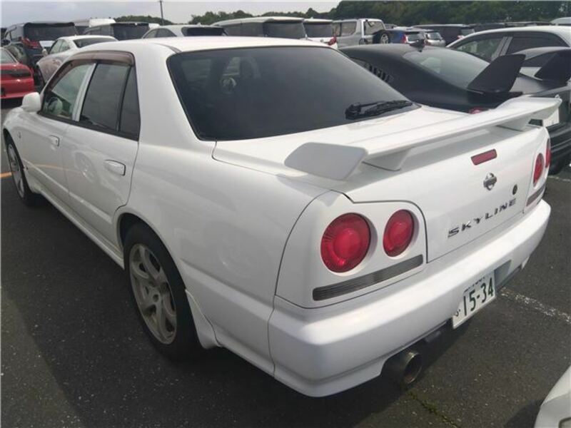 SKYLINE