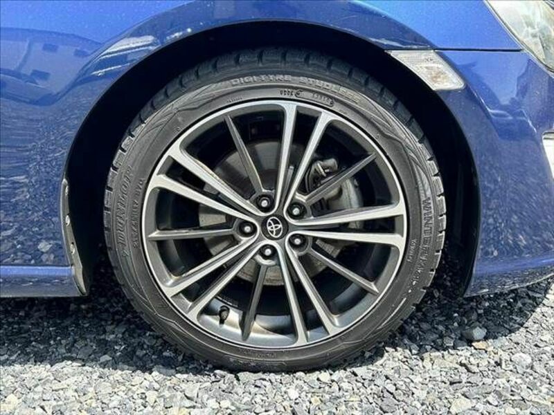 86