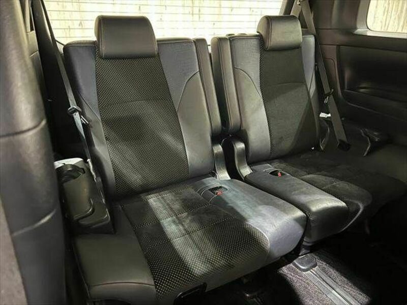 VELLFIRE-10