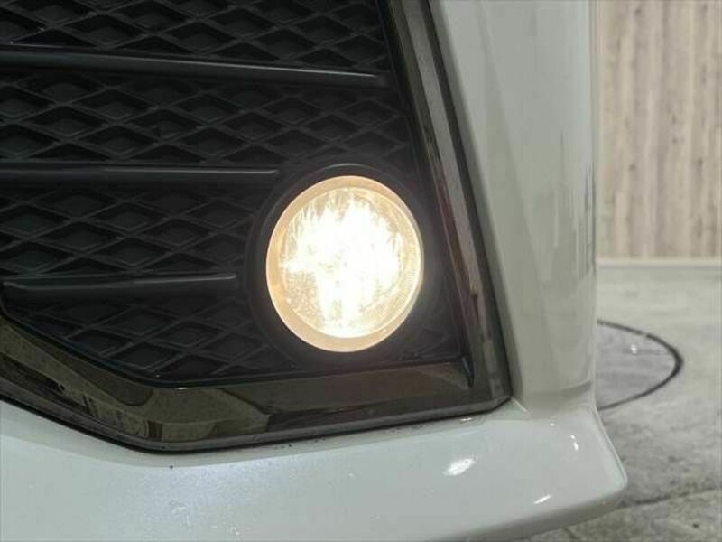 VELLFIRE-14