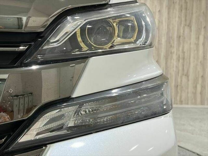 VELLFIRE-24