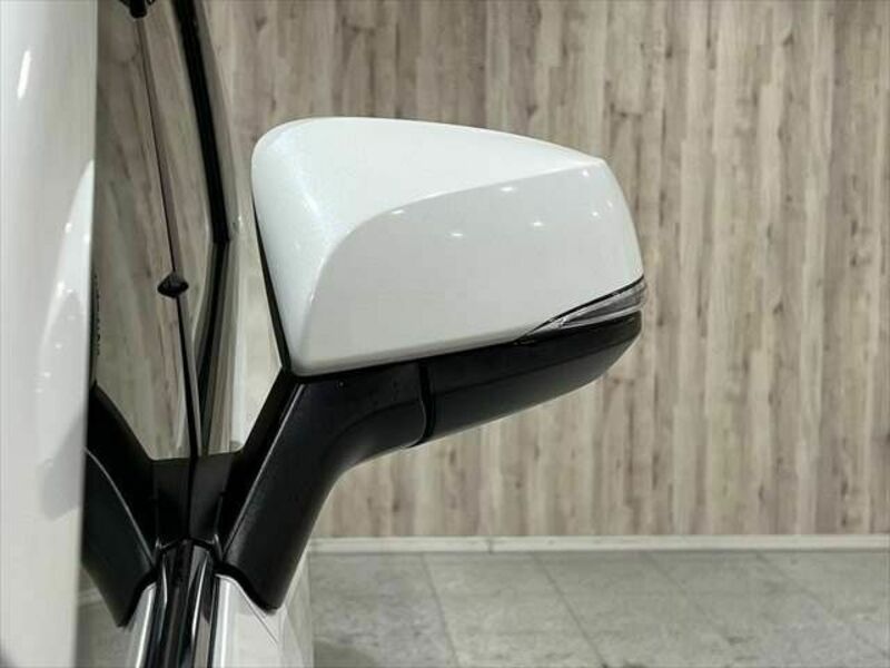 VELLFIRE-28