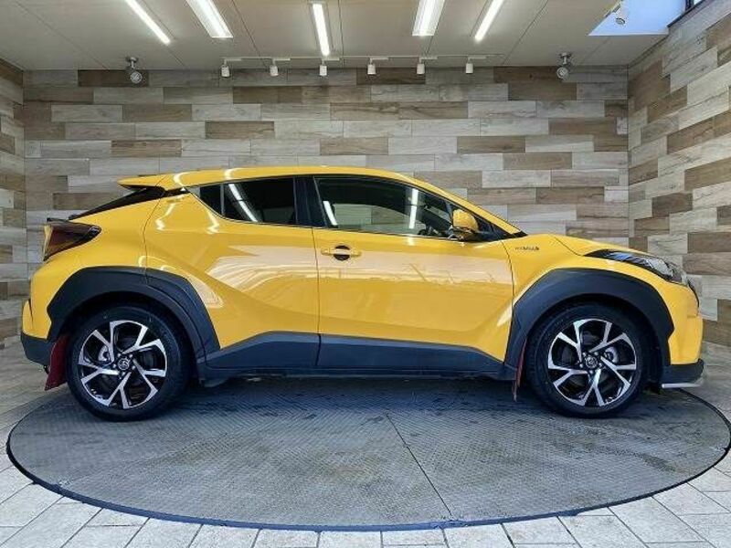 C-HR-13