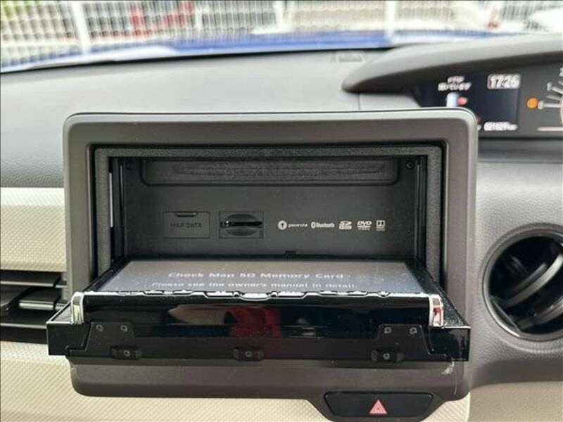 N BOX