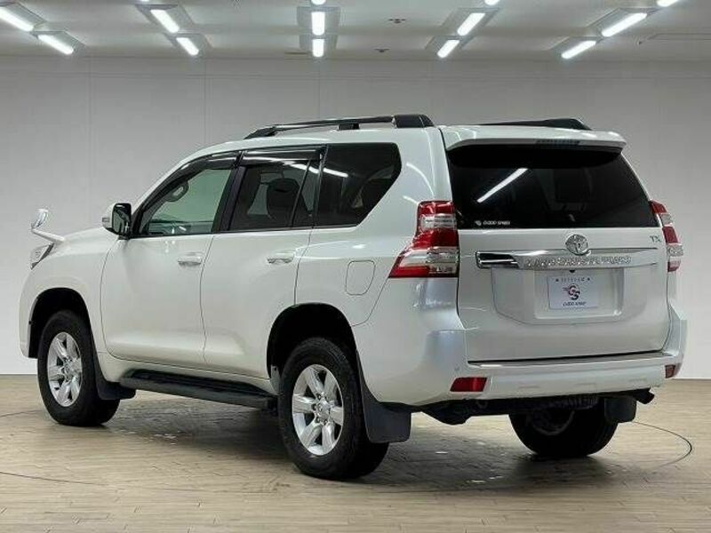 LAND CRUISER PRADO-16