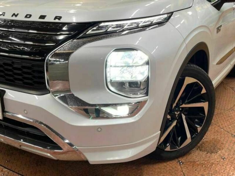 OUTLANDER PHEV