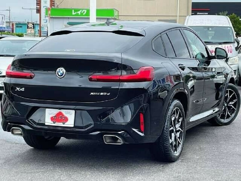 X4