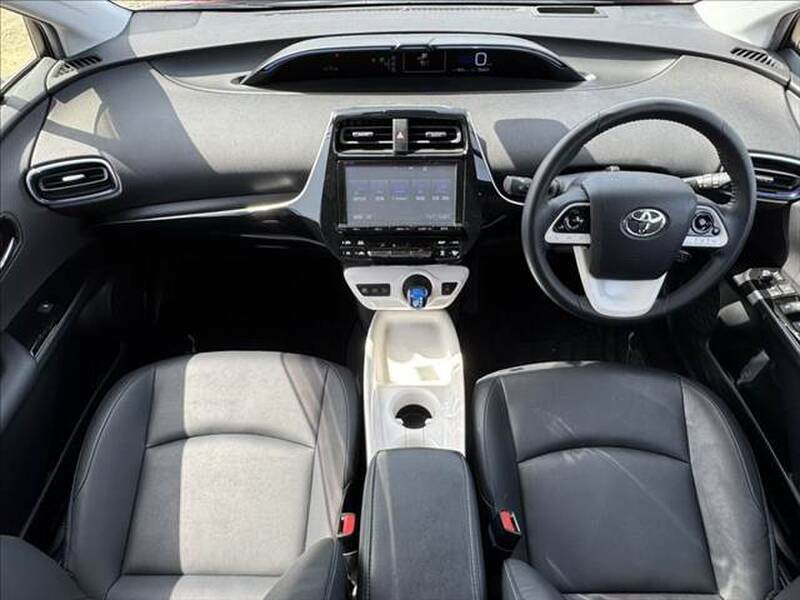 PRIUS-1