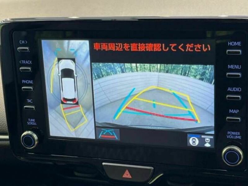 YARIS CROSS