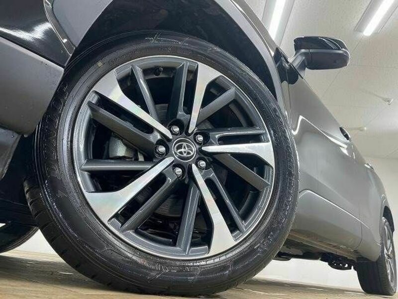 COROLLA CROSS