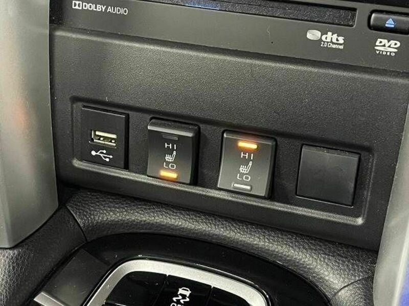 COROLLA CROSS