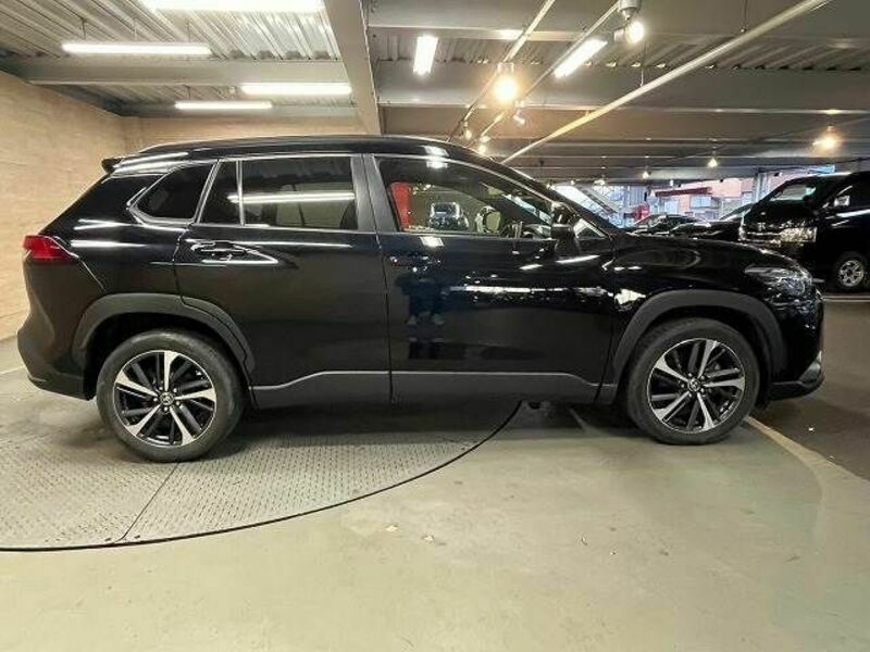 COROLLA CROSS
