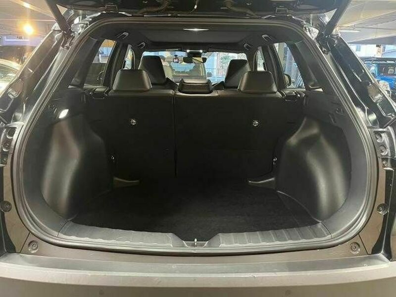 COROLLA CROSS