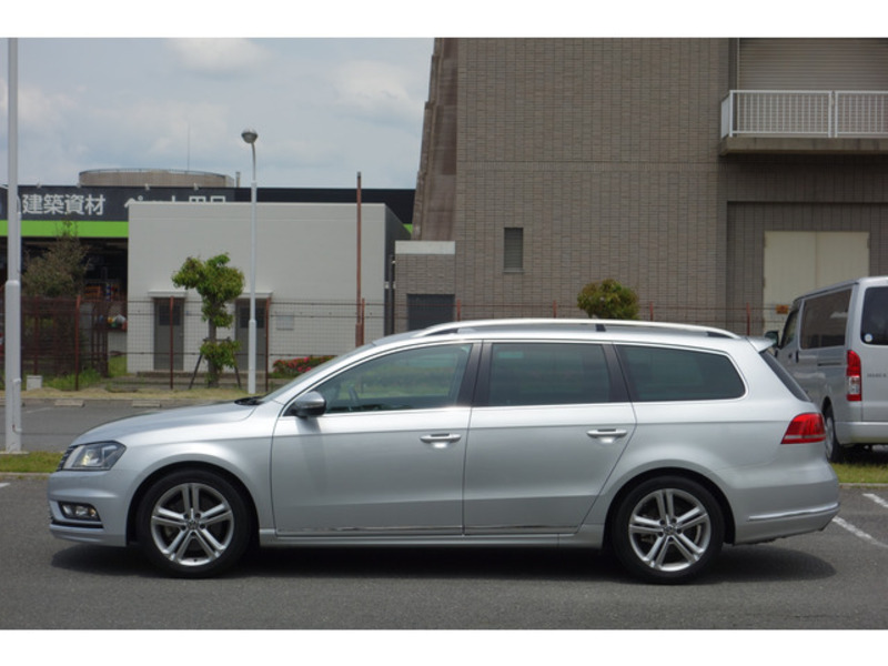 PASSAT VARIANT