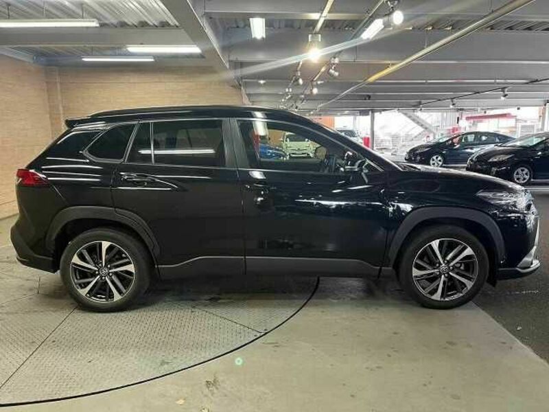 COROLLA CROSS