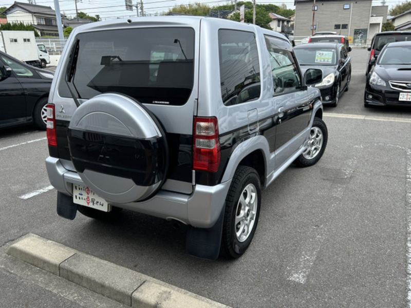 PAJERO MINI