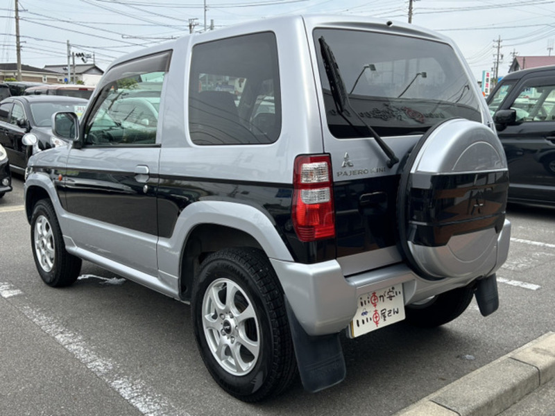 PAJERO MINI
