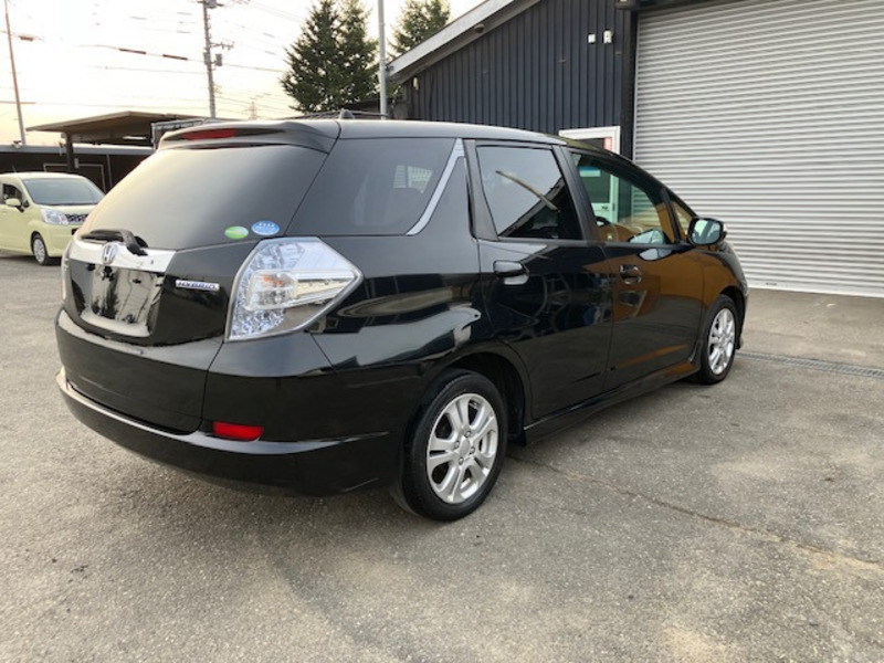 FIT SHUTTLE