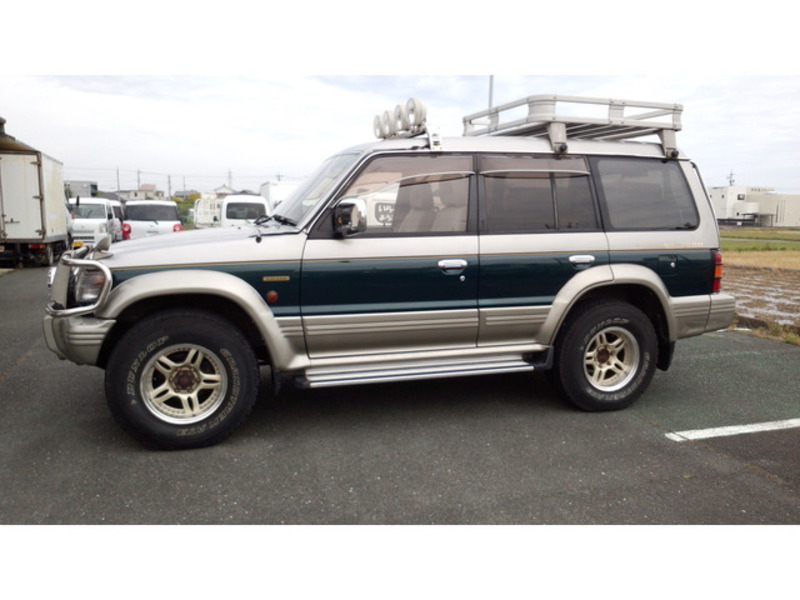 PAJERO