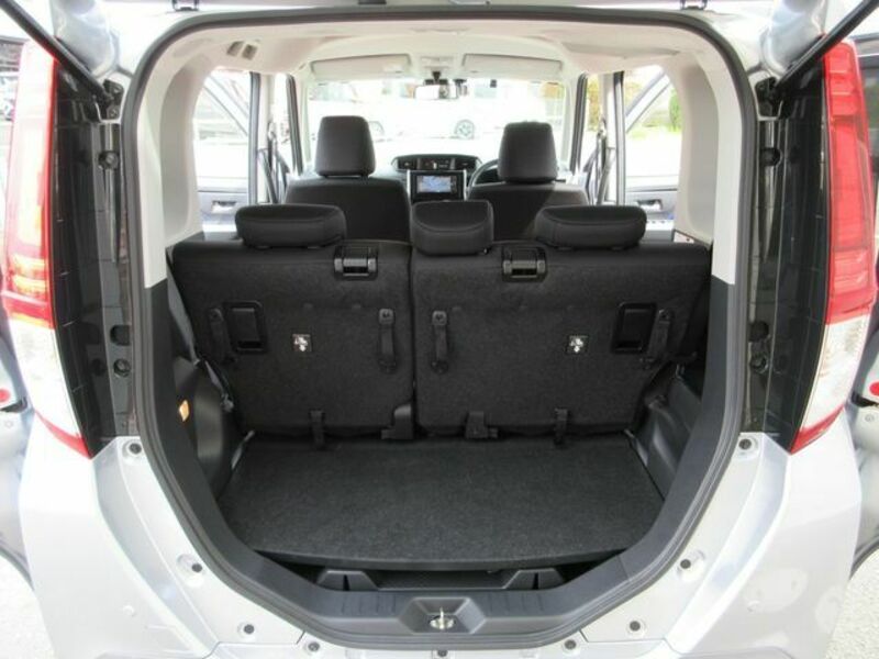 ROOMY