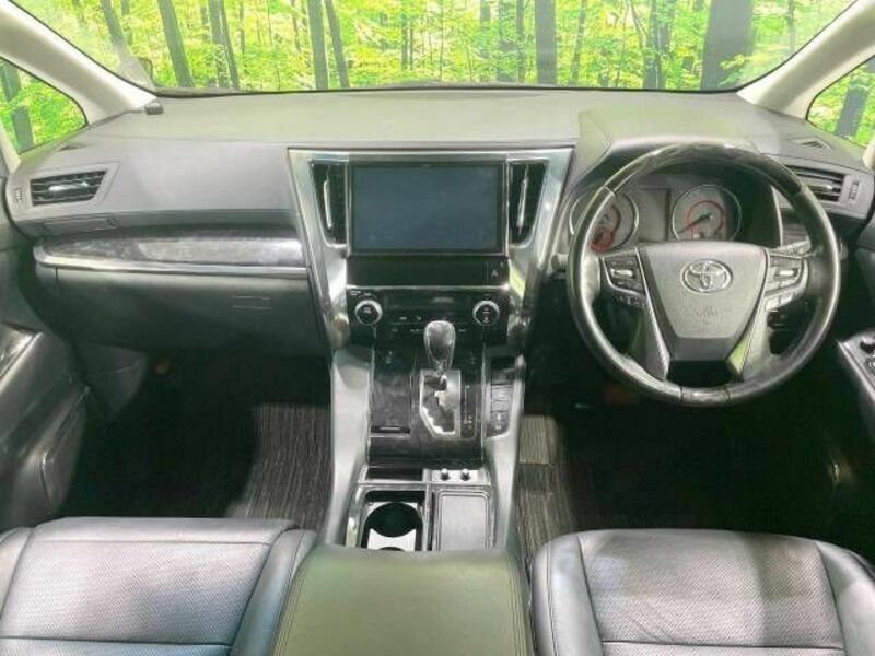 VELLFIRE-1