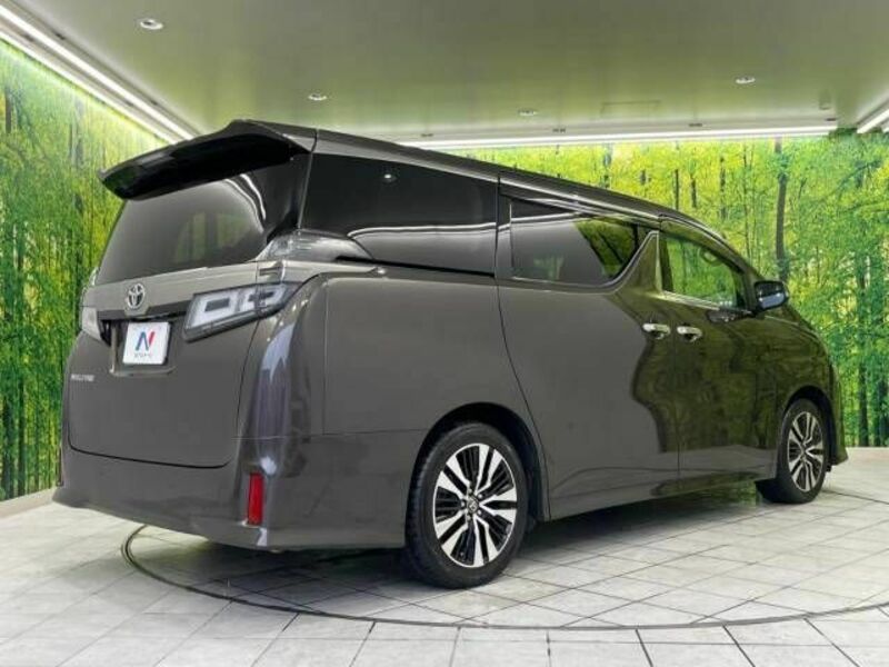 VELLFIRE-17