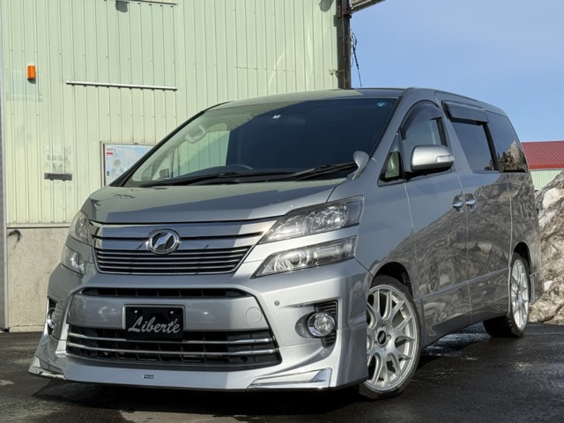 TOYOTA VELLFIRE