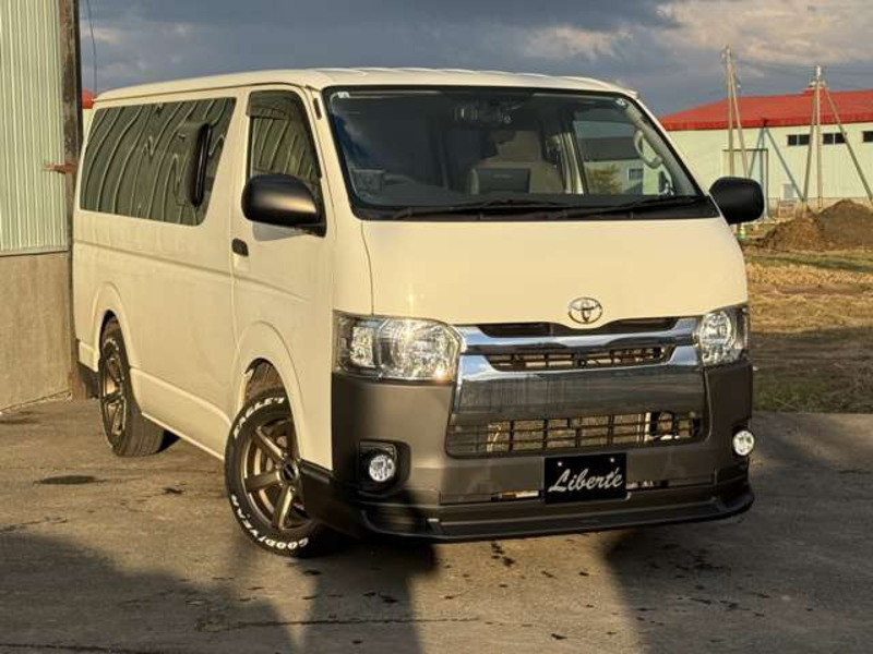 HIACE VAN