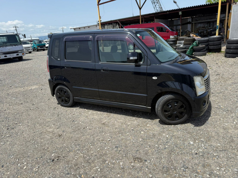 WAGON R