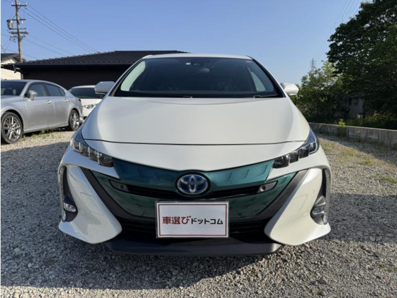 PRIUS PHV